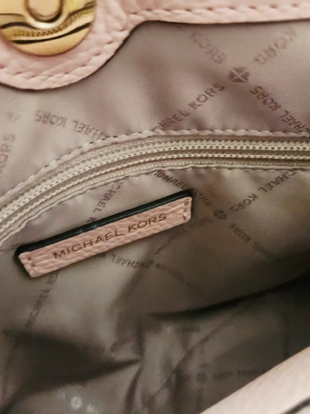 Nwt Michael Kors Pink Leather Studded Shoulder Bag Purse